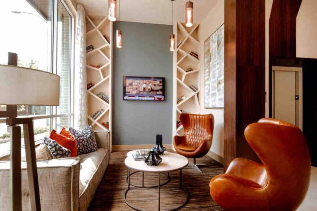 Апартаменти Downtown Living 1Br W/ Free Parking Garage Х'юстон Екстер'єр фото